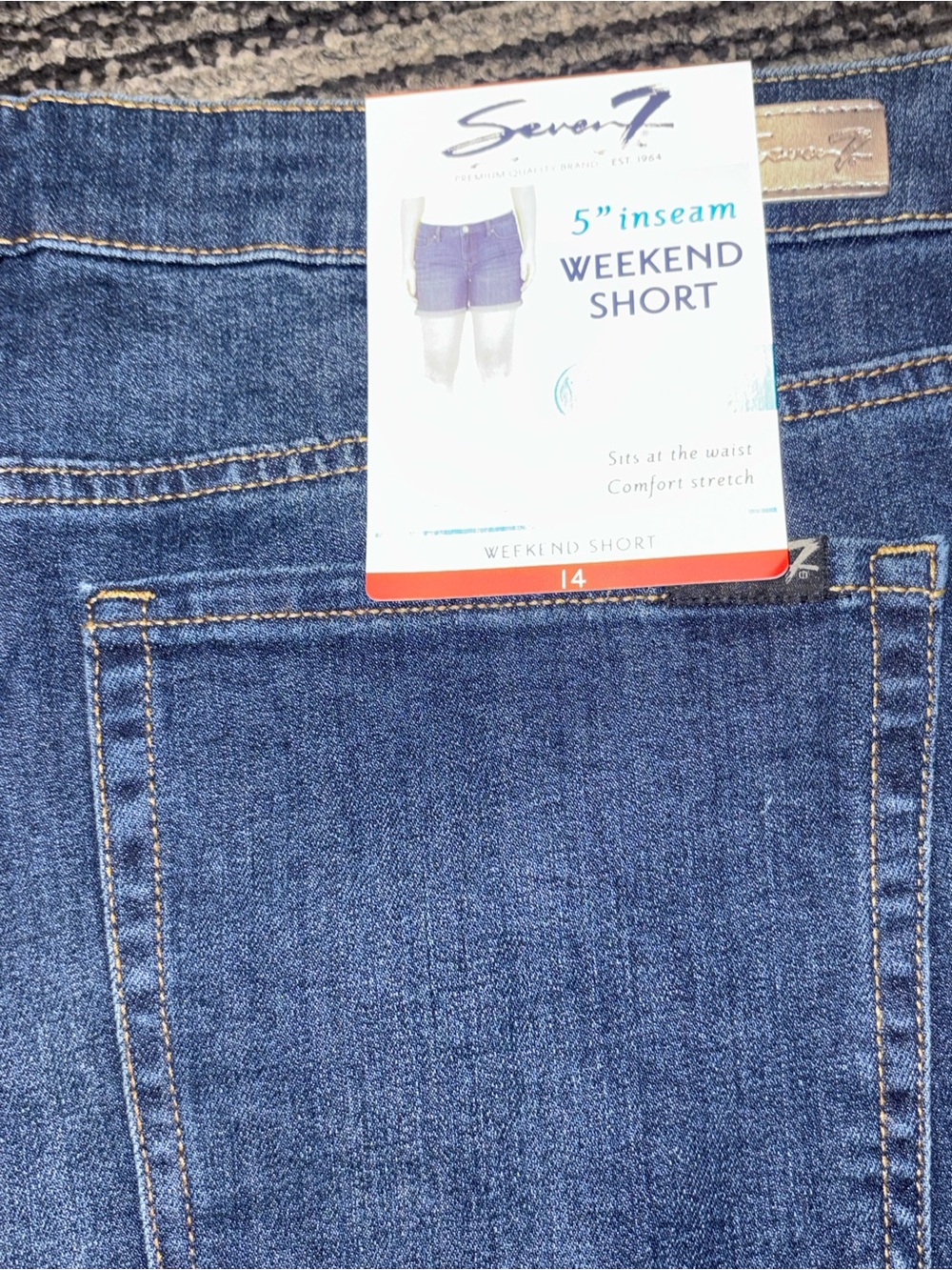 Seven7 Dark Blue Denim Weekend Shorts Comfort Stretch 5” inseam - Picture 5 of 5